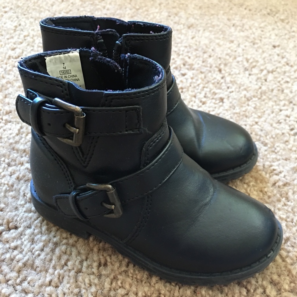 Ankle boots